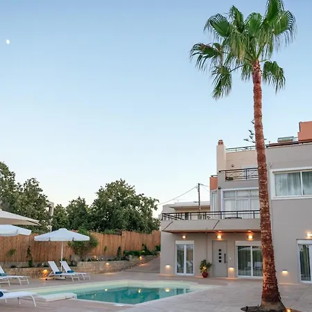 αngelique Pool Garden 度假居
