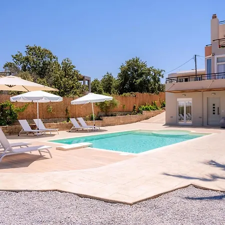 αngelique Pool Garden *