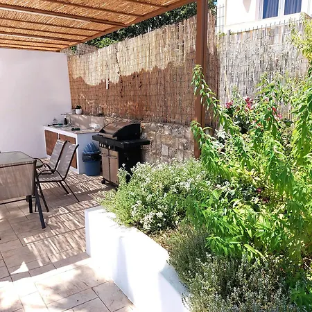 αngelique Pool Garden *