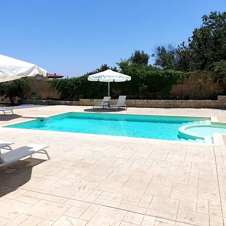 αngelique Pool Garden Atsipopoulo
